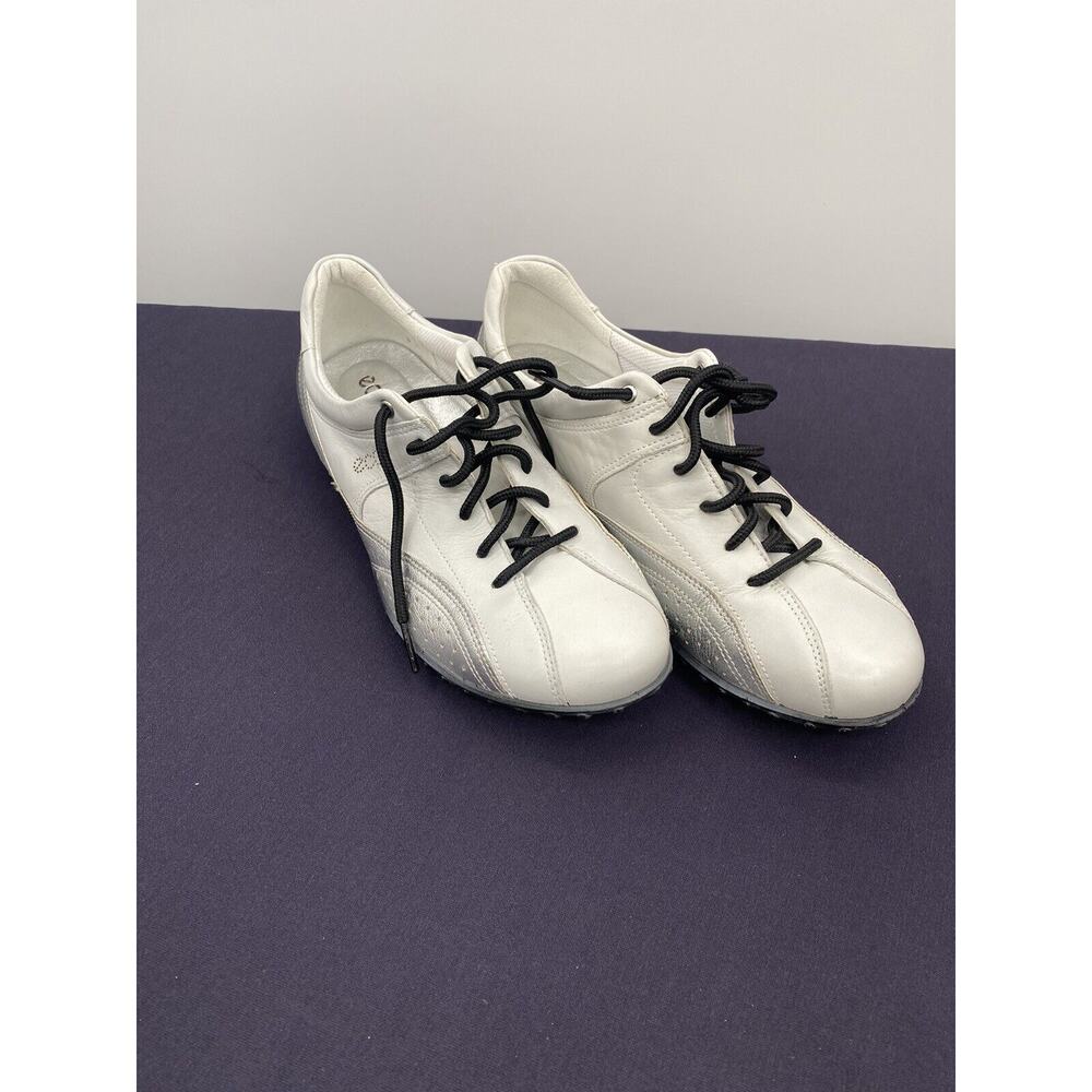 Ecco Women's White Gray Silver Leather Sneakers 9M Tennis Shoes 40EU
